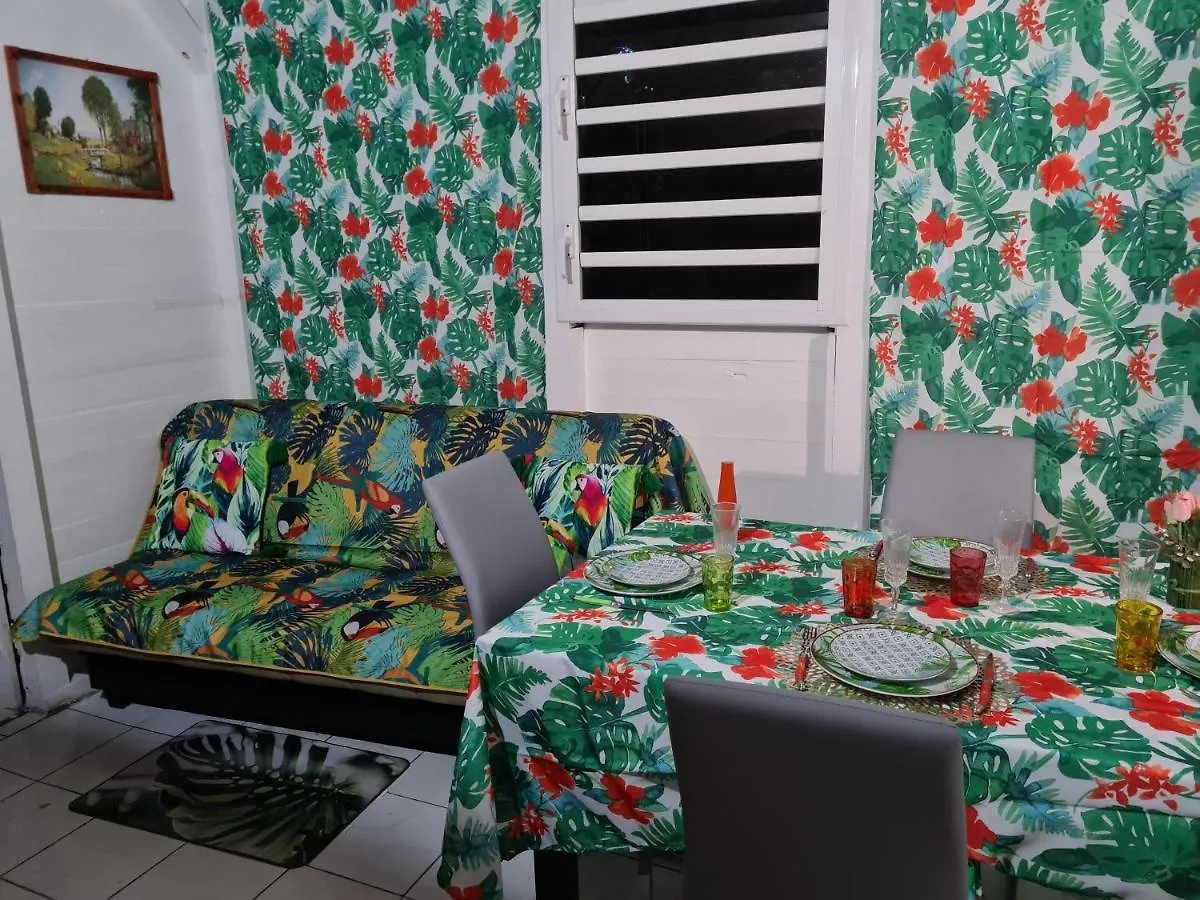 Appartement Soleil des îles à Sainte-Anne  Guadeloupe