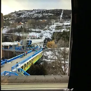 Pied De Piste Avec Terrasse Et Casier A Appartement Briançon